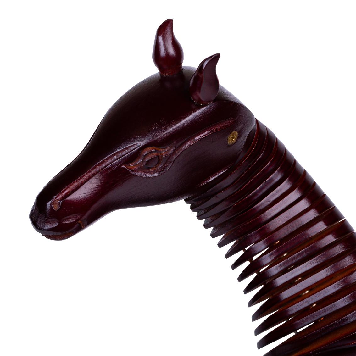 Model horse "Sonnet" dark wood